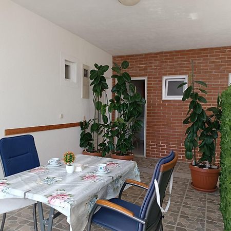 Apartments Turic Тучепи Экстерьер фото