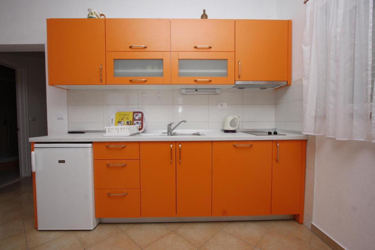 Apartments Turic Тучепи Экстерьер фото