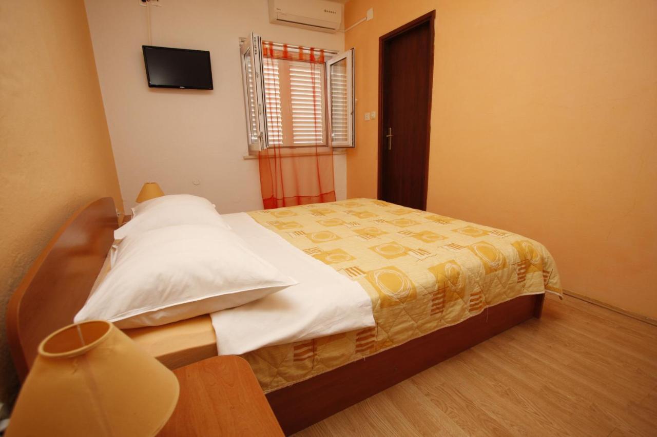 Apartments Turic Тучепи Экстерьер фото