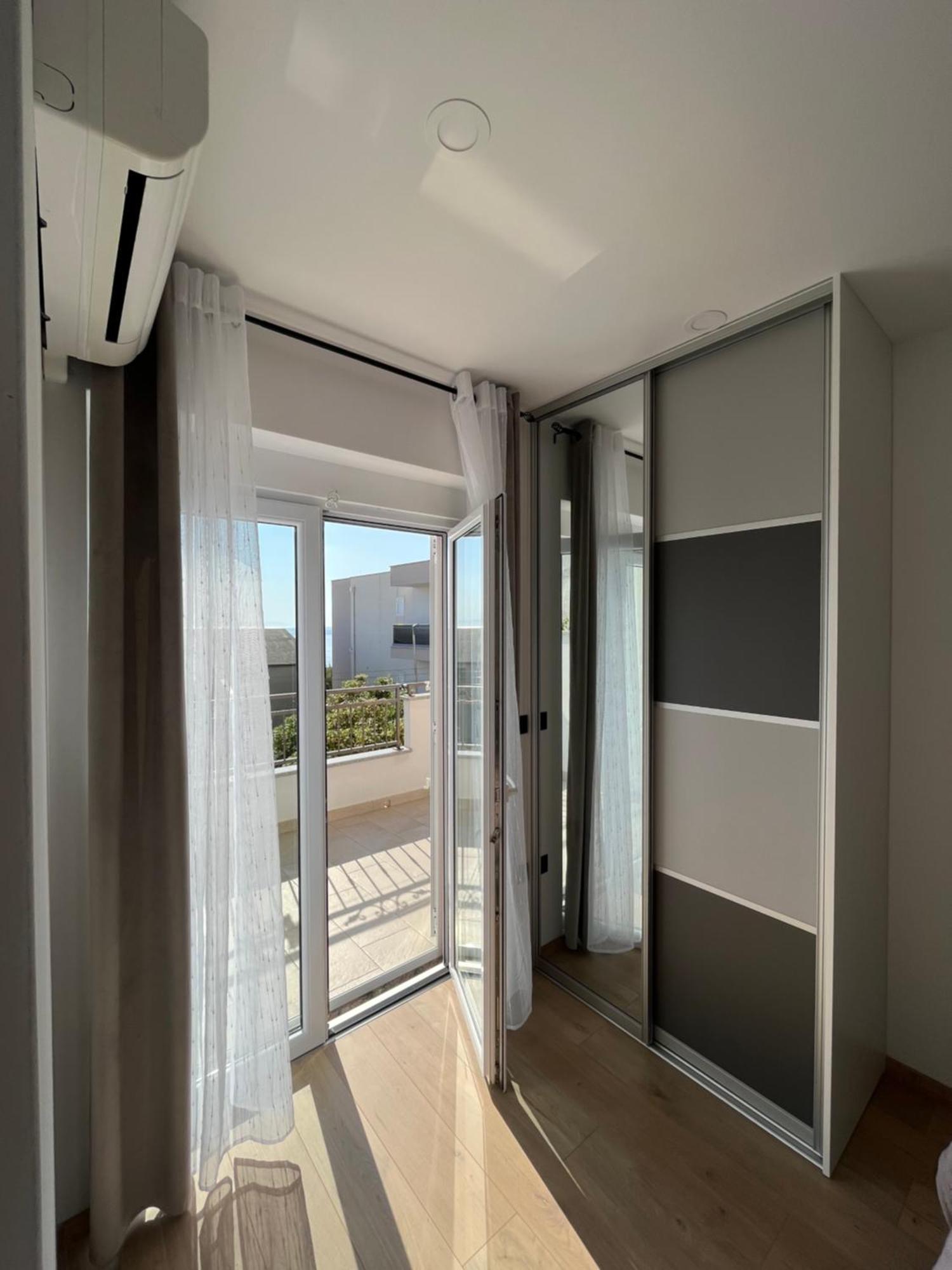 Apartments Turic Тучепи Экстерьер фото